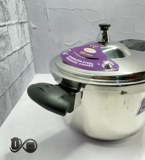 نمای نزدیک دسته زودپز مایر مدل MR-24